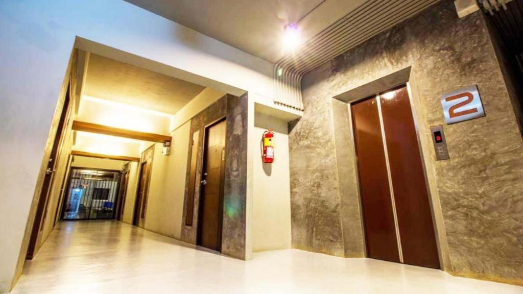 B2 Thippanate Boutique & Budget Hotel Чиангмай Экстерьер фото